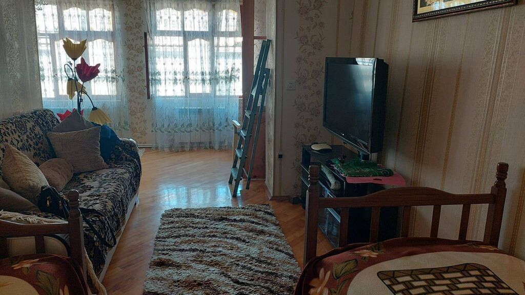 80 kv. m, 3 otaqlı, Kanalizasiya, Kombi, Qaz — Ev, villa, Bakı (2)