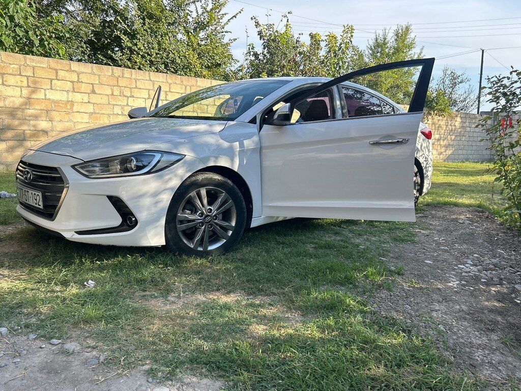 Hyundai Avante, 1.6 L, 2016 il, 196 500 km — Avtomobillər, Göyçay (6)