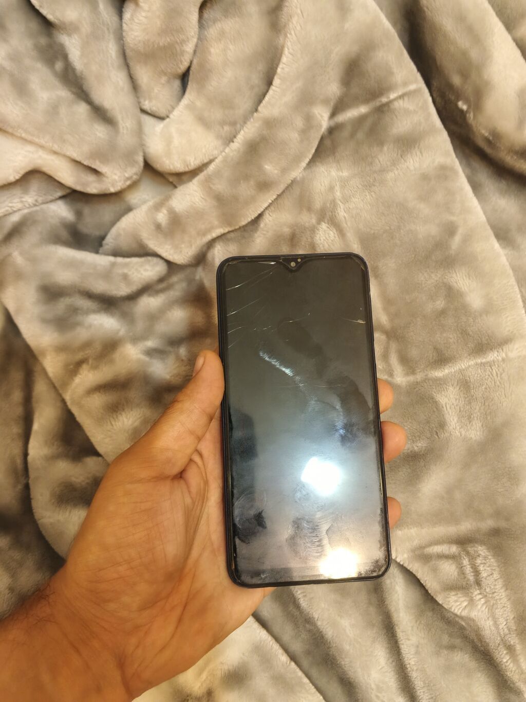 Samsung Galaxy A10, 32 GB, rəng - Mavi, İki sim kartlı — Samsung, Bakı (2)