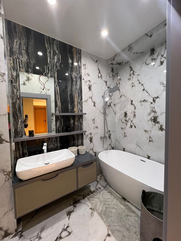 İcarəyə verilir 4 otaqlı yeni tikili 180 m² — Mənzil, Bakı (8)