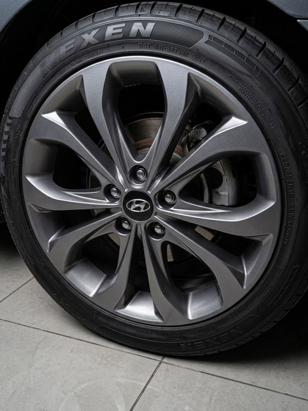 Hyundai Sonata sedan – boz rəngli, dinamik və komfortlu şəhər/tras 99-SA-962 — Avtomobillər, Ağdaş (7)