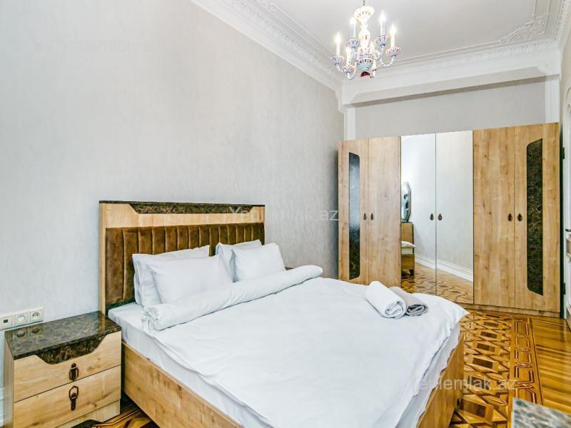 Günlük 4 otaqlı Bina evi menzil (Yeni tikili), 170 m², Səbail rayonu — Mənzil, Bakı (12)