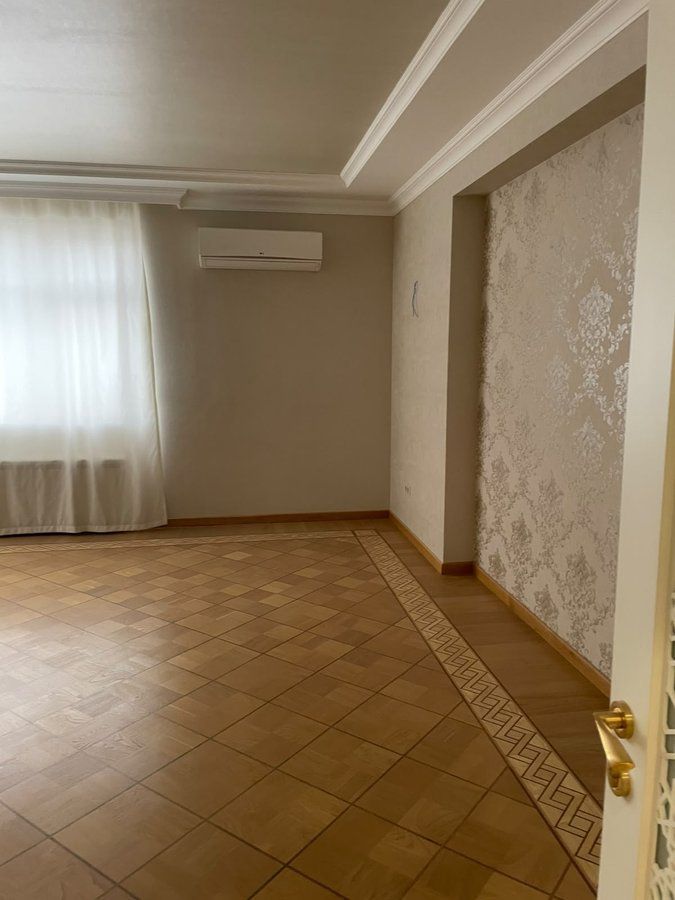 6+ otaqlı mənzil kirayə verilir, 250 m², Yasamal r. Elimler metrosuna yaxin, Bakı — Mənzil, Bakı (8)