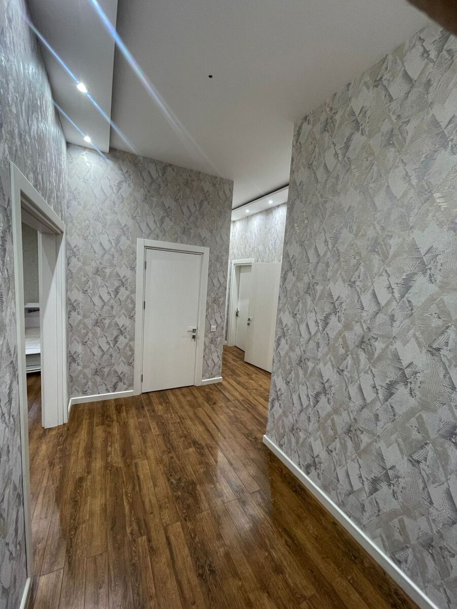 Satılır 4 otaqlı həyət evi/bağ evi 150 m² — Ev, villa, Bakı (2)