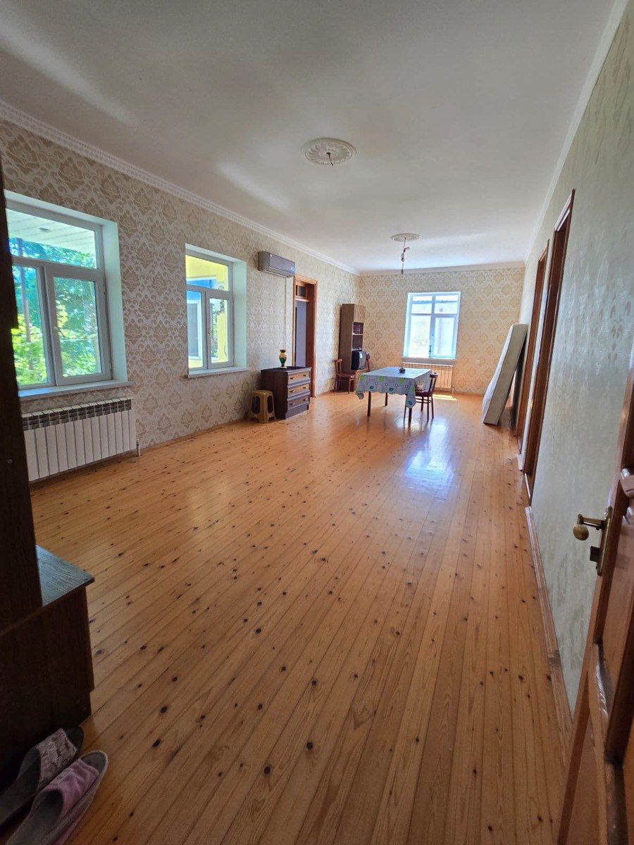 Satılır 4 otaqlı həyət evi/bağ evi 150 m² — Ev, villa, Bakı (9)