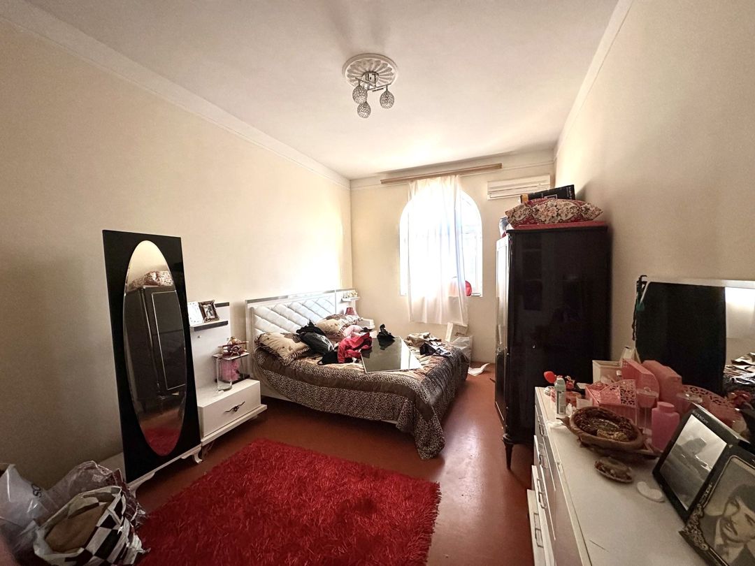 Satılır 12 otaqlı həyət evi/bağ evi 300 m² — Ev, villa, Bakı (4)