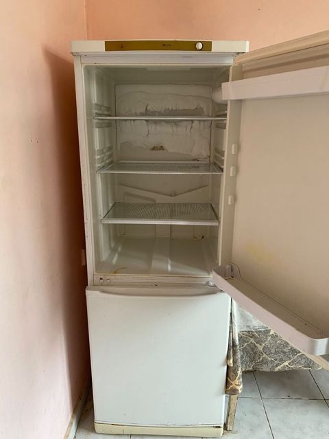 Indesit iki kameralı soyuducu - Brend/model: Indesit A frost.(üst — Bakı