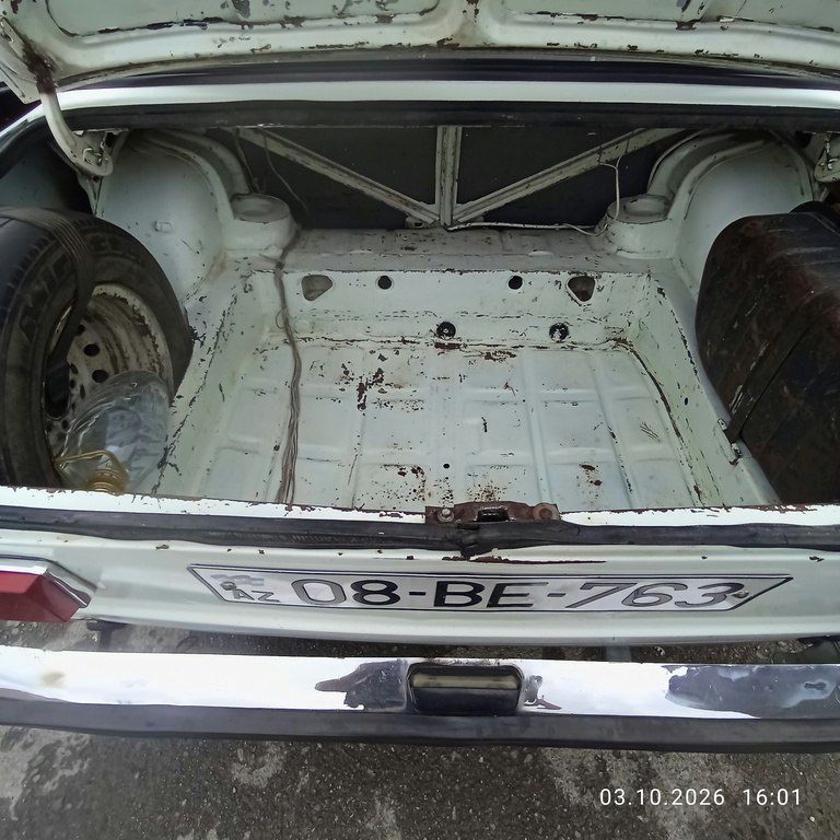 Lada (VAZ) 21011, 1.3 L, 1976 il, 600 000 km 08-BE-763 — Avtomobillər, Şəki (11)