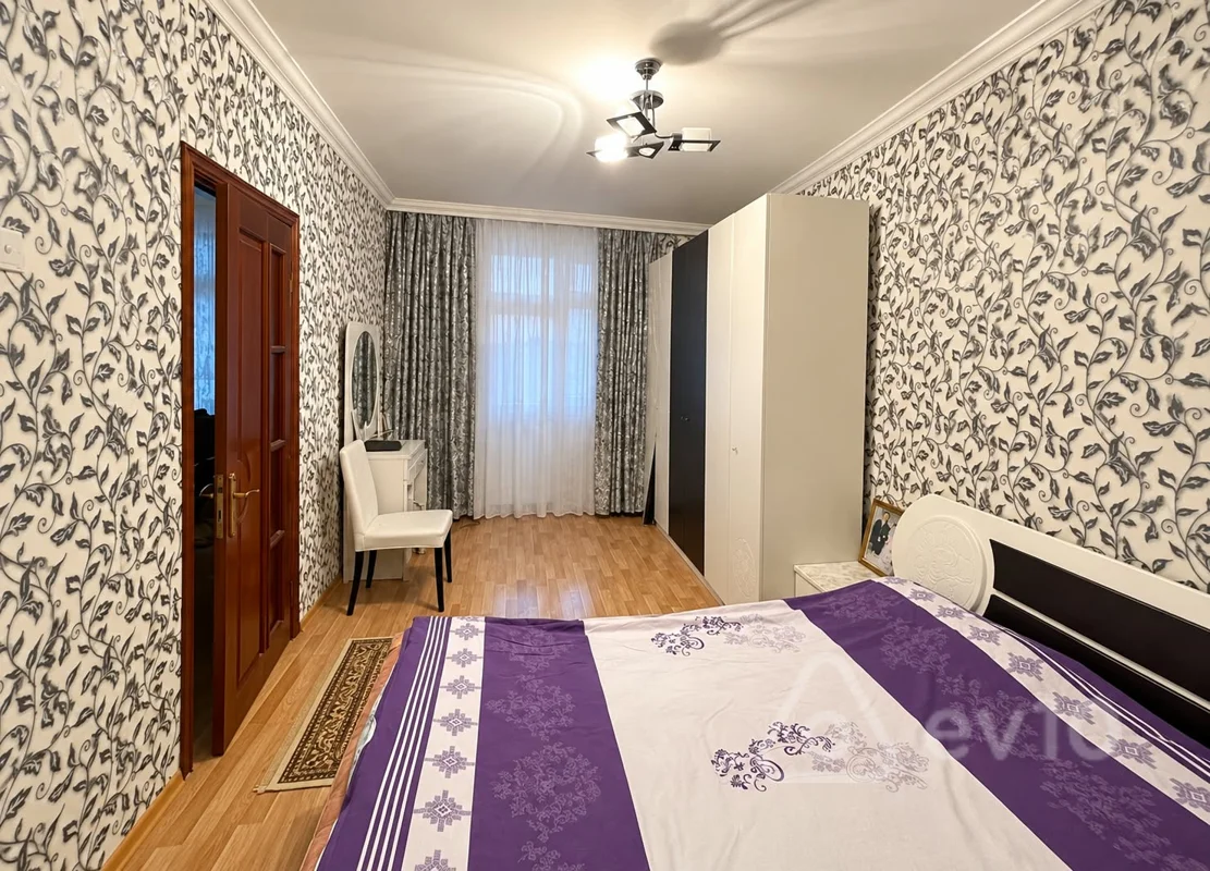 4 otaqlı mənzil, 100 m², Naxçıvanski küç — Mənzil, Bakı (3)