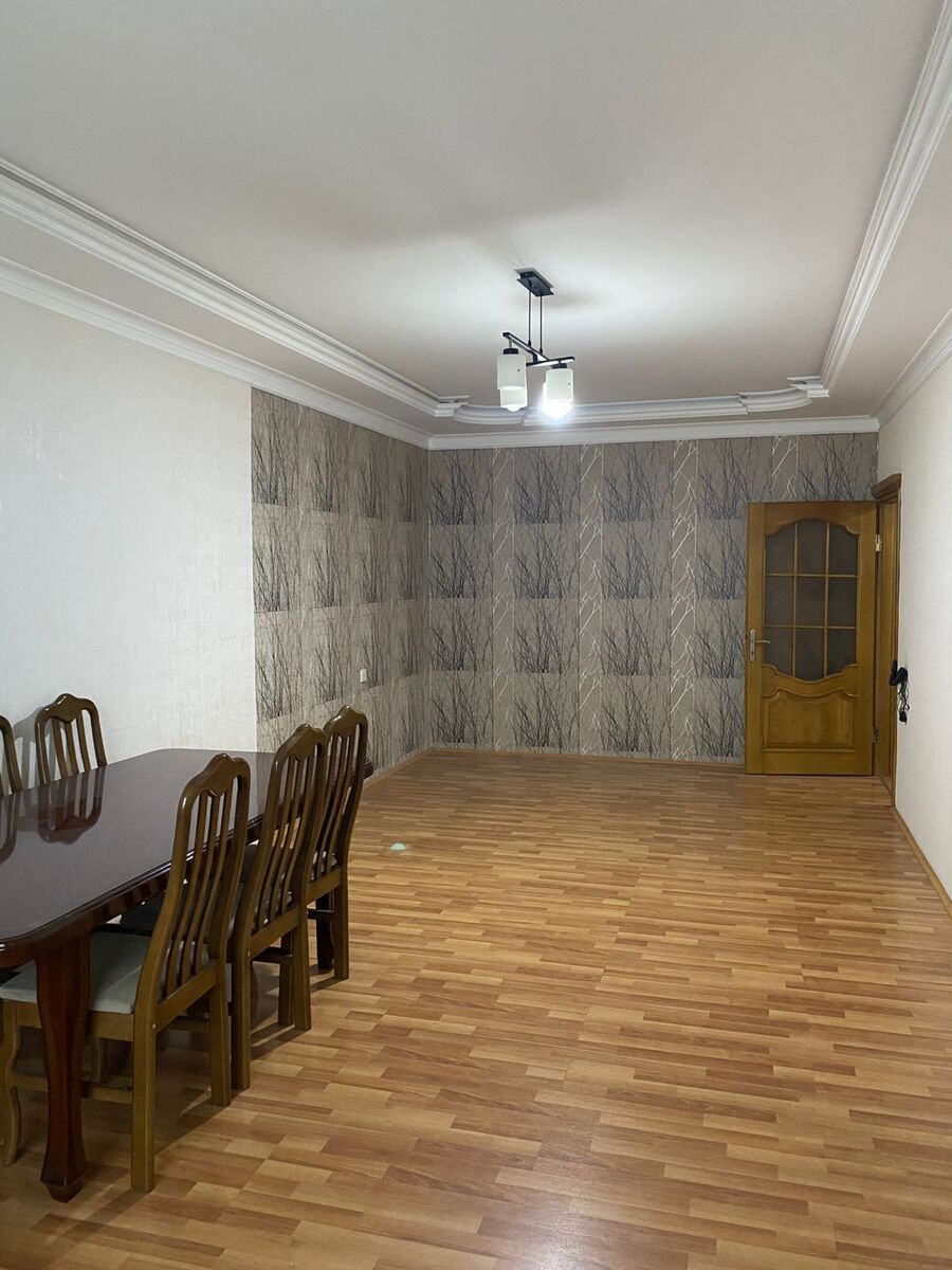 Satılır 3 otaqlı köhnə tikili 85 m² — Mənzil, Bakı (3)