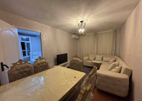 İcarəyə verilir 2 otaqlı köhnə tikili 60 m² — Bakı