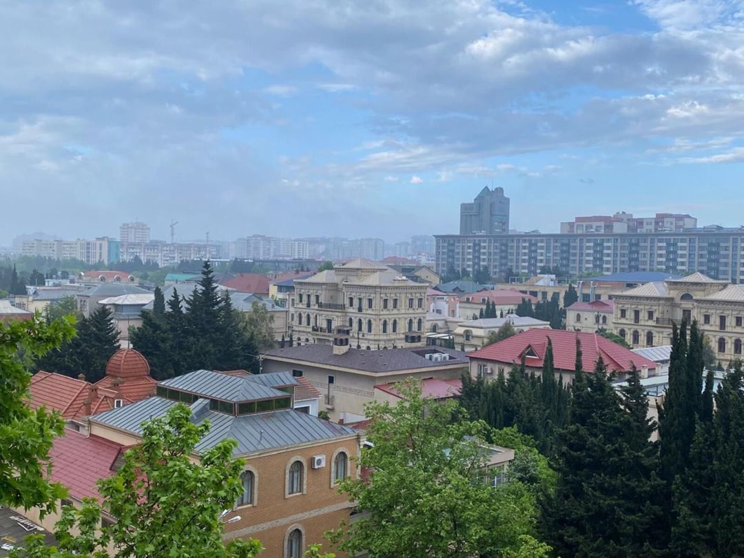 Satılır 3 otaqlı köhnə tikili 83 m² — Mənzil, Bakı