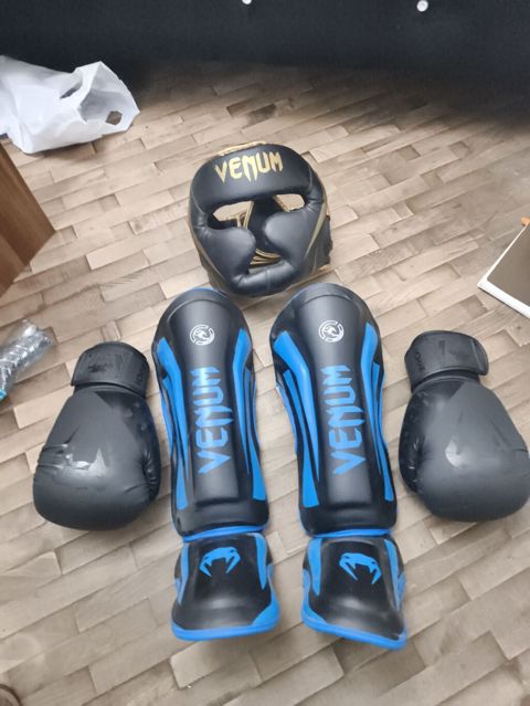 MMA/Boks ekipmanı – Venum seti, 2 ci əldi Real alıcıya endirim olacaq — Bakı
