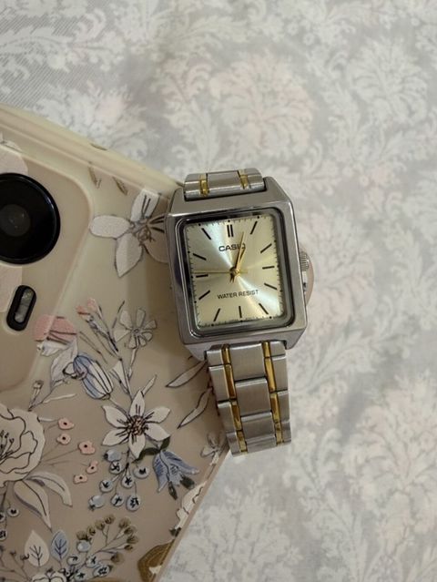 Casio uniseks qol saatı – klassik kvadrat dizayn - Brend: Casio — Bakı