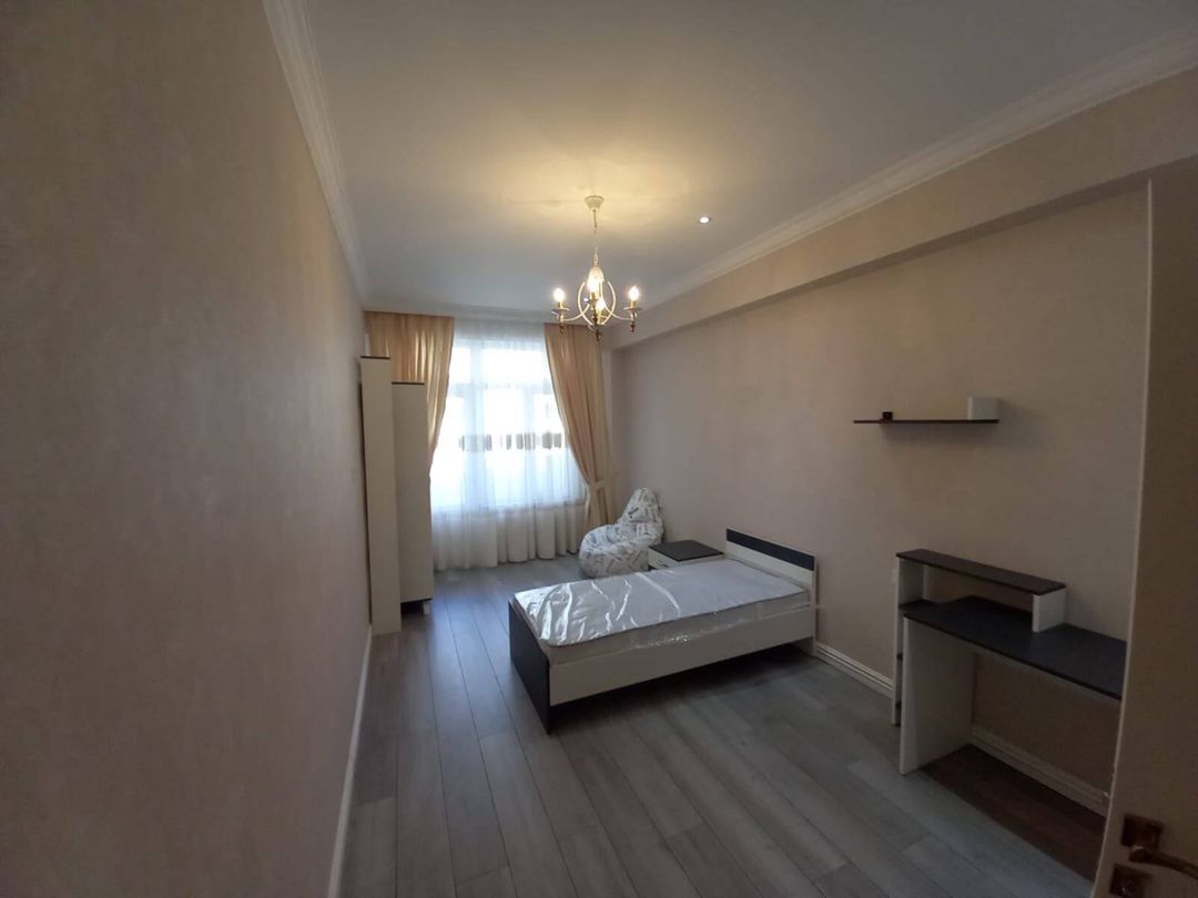 İcarəyə verilir 3 otaqlı yeni tikili 180 m² — Mənzil, Bakı (7)