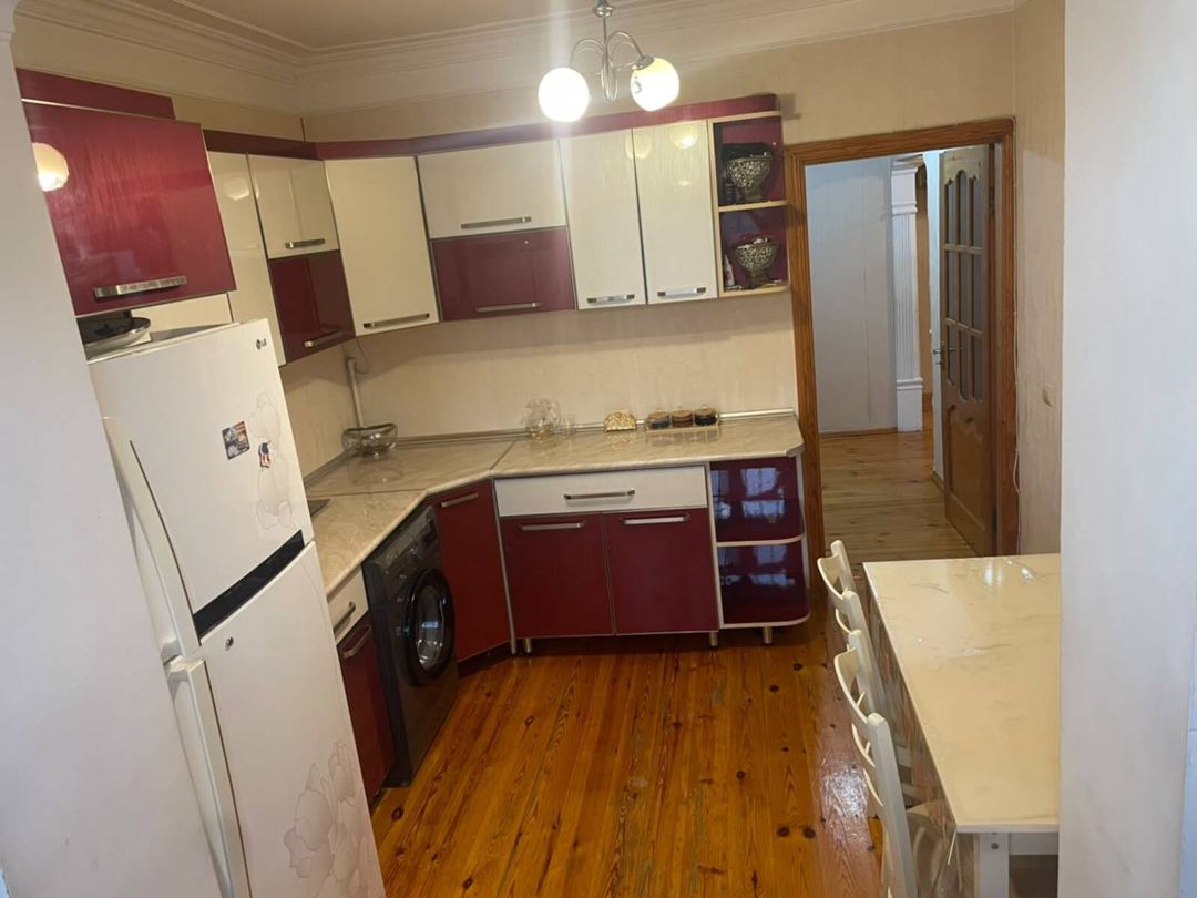 Satılır 3 otaqlı köhnə tikili 85 m² — Mənzil, Bakı (12)