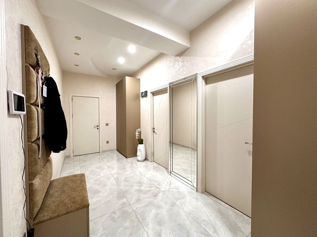 Satılır 2 otaqlı yeni tikili 130 m² — Mənzil, Bakı (11)