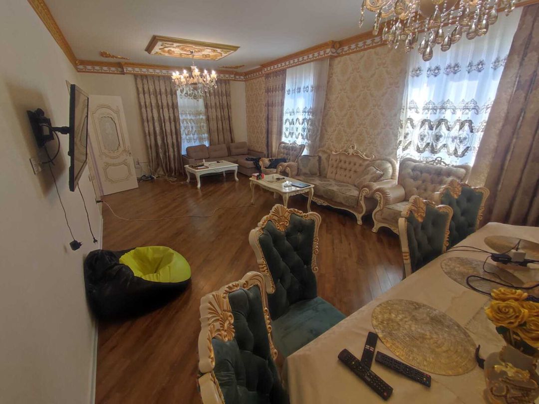 Satılır 5 otaqlı həyət evi/bağ evi 250 m² — Ev, villa, Bakı (12)