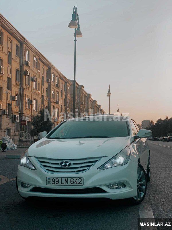 Hyundai Sonata 99-UV-748 — Minik avtomobili icarəsi, Bakı (3)