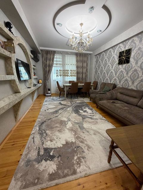Satılır 3 otaqlı yeni tikili 83 m² — Bakı