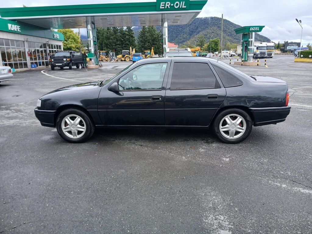 Opel Vectra, 2.0 L, 1992 il, 250 000 km — Avtomobillər, Zaqatala (4)