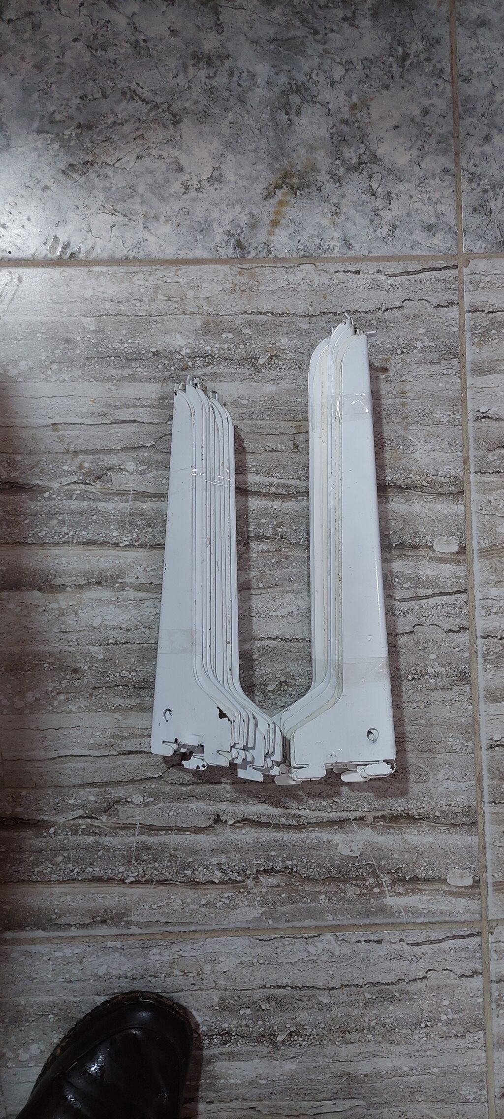 Metal divar rəfləri üçün konsol dayaqları (ağ) - Material: möhkəm — Rəflər, Qobustan
