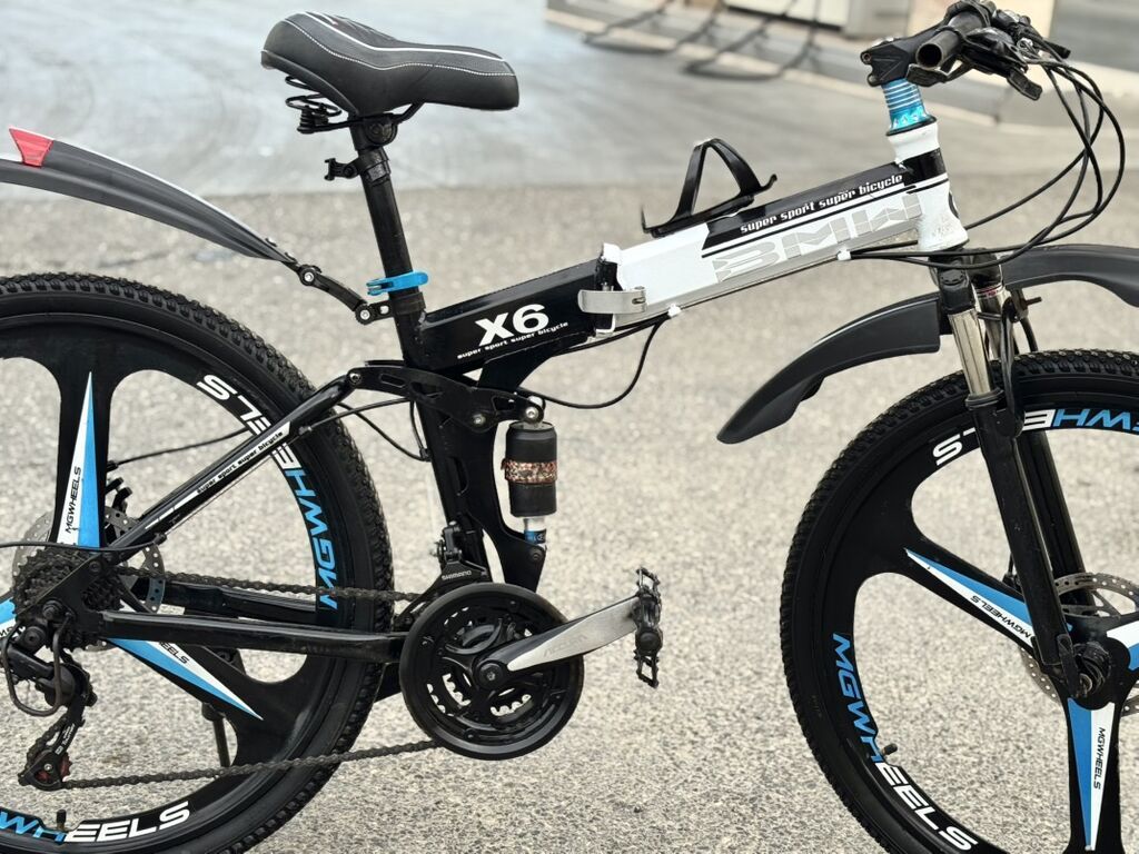 Velosiped BMW 26 Lıq Skorsnoy. Ela veziyyetdedir.Heç bir problemi — Yol velosipedləri, Sumqayıt (5)
