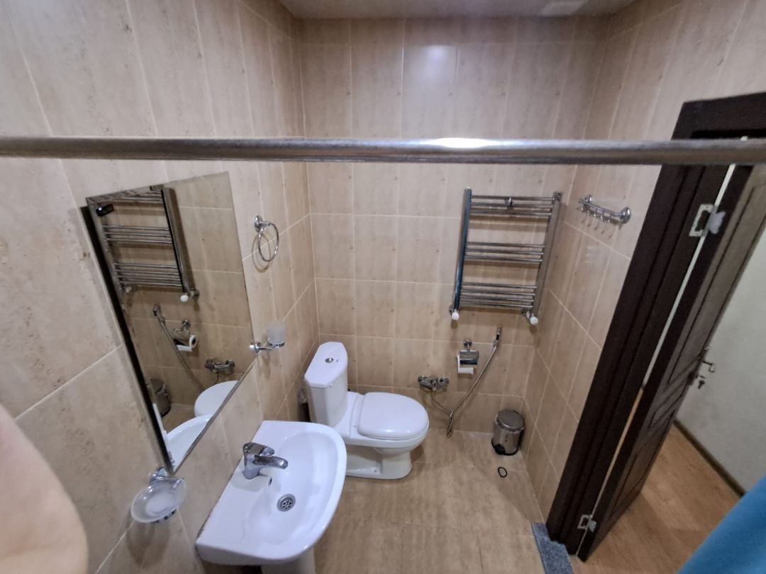 Satılır 2 otaqlı yeni tikili 65 m² — Mənzil, Bakı (10)