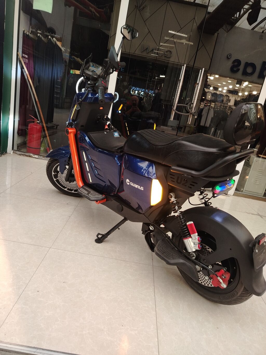 Elektrik skuter – Guanlg şəhər modeli - Güclü elektrik mühərriki — Mopedlər və skuterlər, Qobu (9)