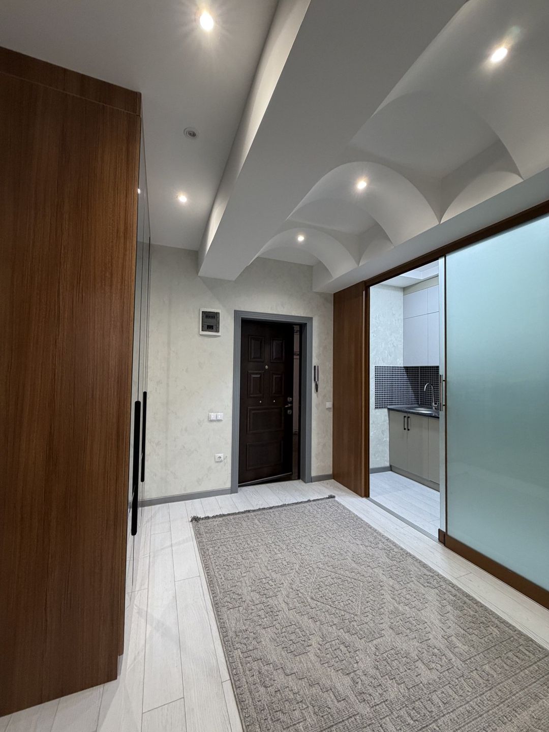 Satılır 2 otaqlı yeni tikili 70 m² — Mənzil, Bakı (8)