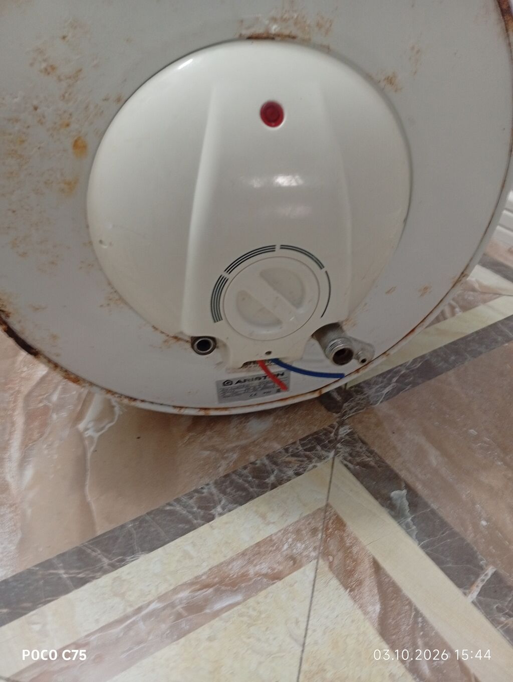 Ariston elektrik su qızdırıcısı (şaquli silindrik tip) - Brend/model — Su qızdırıcılar, Digah (2)