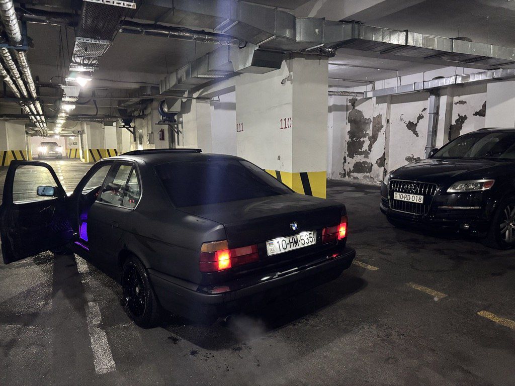 BMW 525, 2.5 L, 1991 il, 252 525 km 10-HM-535 — Avtomobillər, Bakı (4)