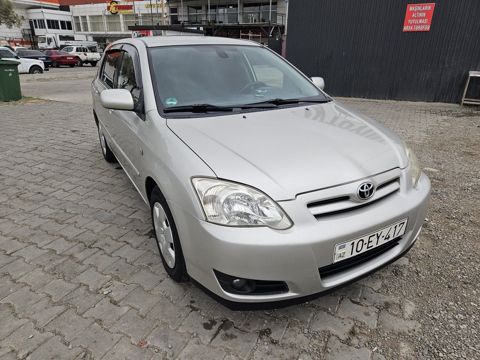 Toyota Corolla, 1.4 L, 2004 il, 272 066 km — Bakı