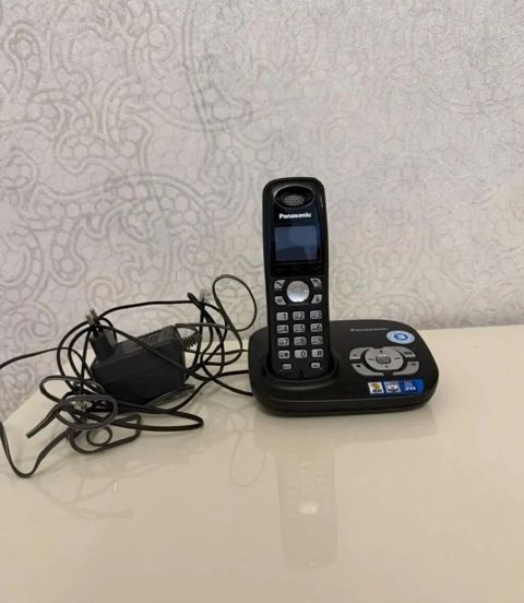 Stasionar telefon Panasonic, Simli, Yeni, Ünvandan götürmə — Bakı
