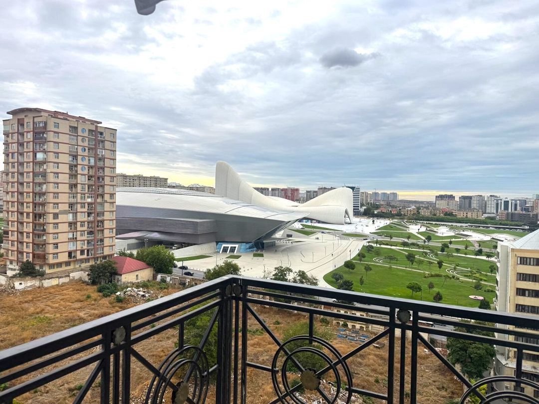 Satılır 4 otaqlı yeni tikili 122 m² — Mənzil, Bakı (12)