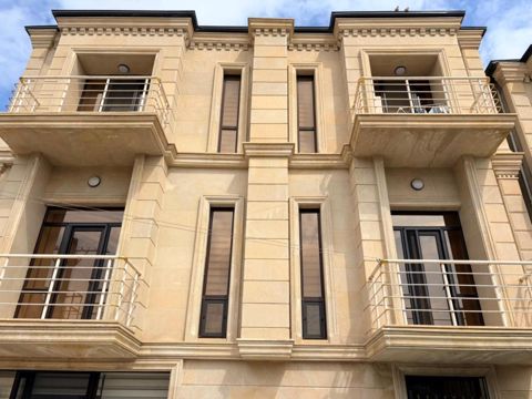 Satılır 7 otaqlı həyət evi/bağ evi 305 m² — Bakı