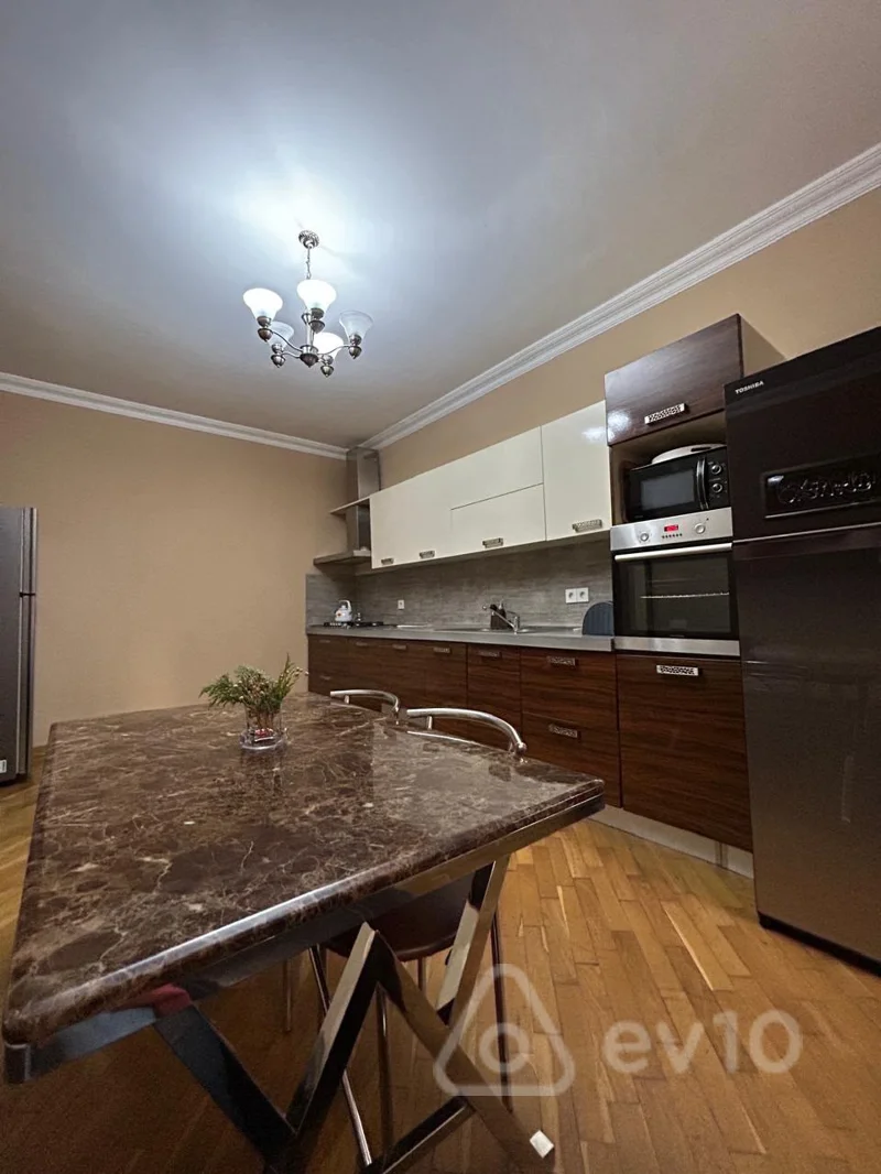 4 otaqlı həyət evi, 400 m², Merdekan — kirayə — Ev, villa, Bakı (8)