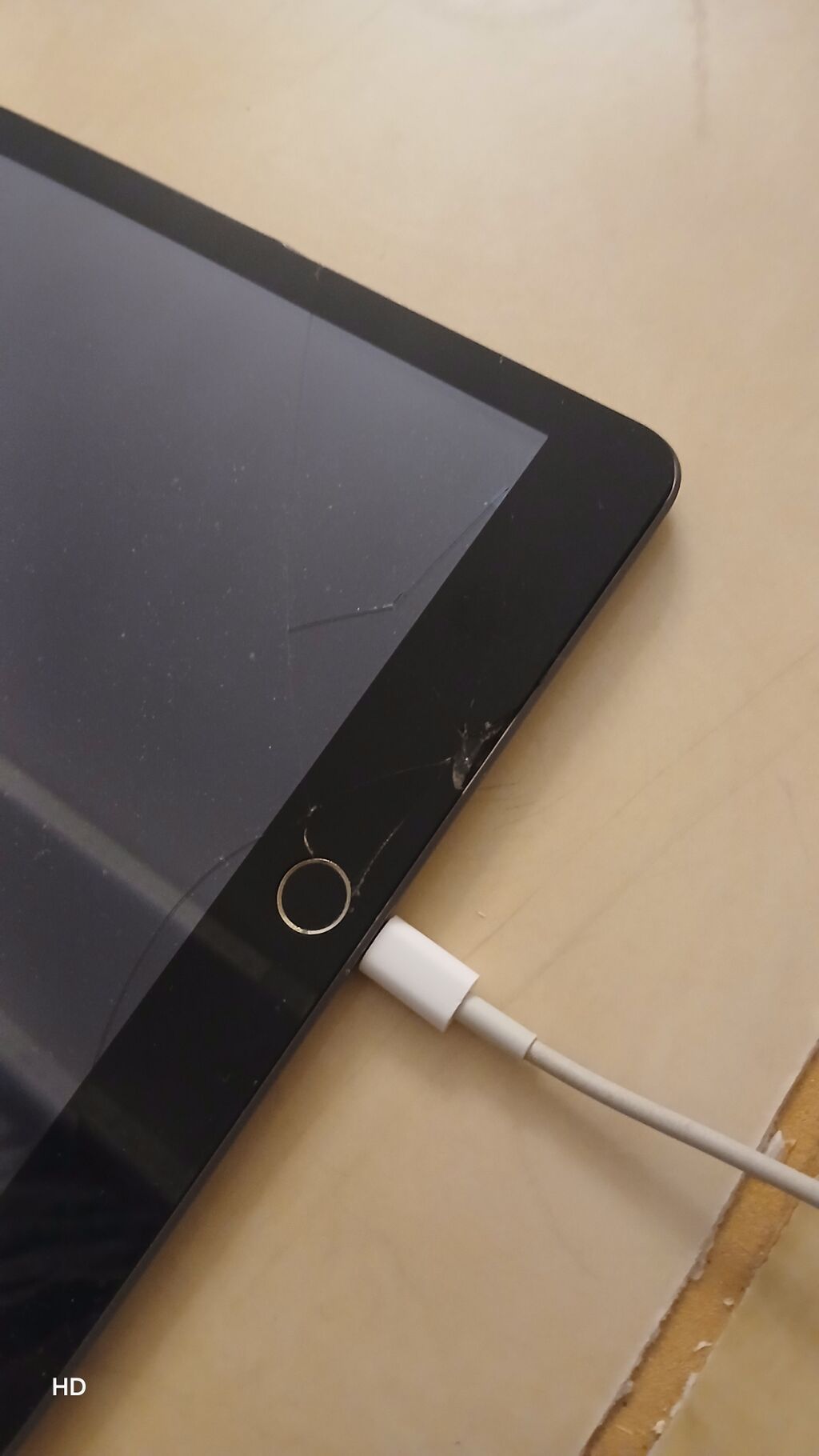 İşlənmiş Apple iPad 7 (2019), 10,2", 64 GB, Ünvandan götürmə, Ödənişli çatdırılma — Apple, Xırdalan (3)