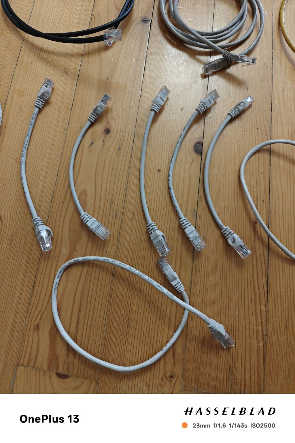 Məhsul: Ethernet (RJ45) şəbəkə kabelləri dəsti Təsvir: - Müxtəlif — Şəbəkə və server avadanlığı, Xırdalan (3)