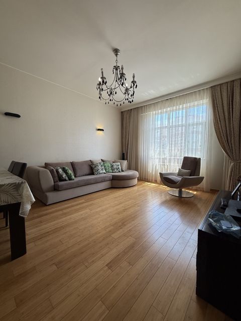 Satılır 3 otaqlı yeni tikili 94 m² — Bakı