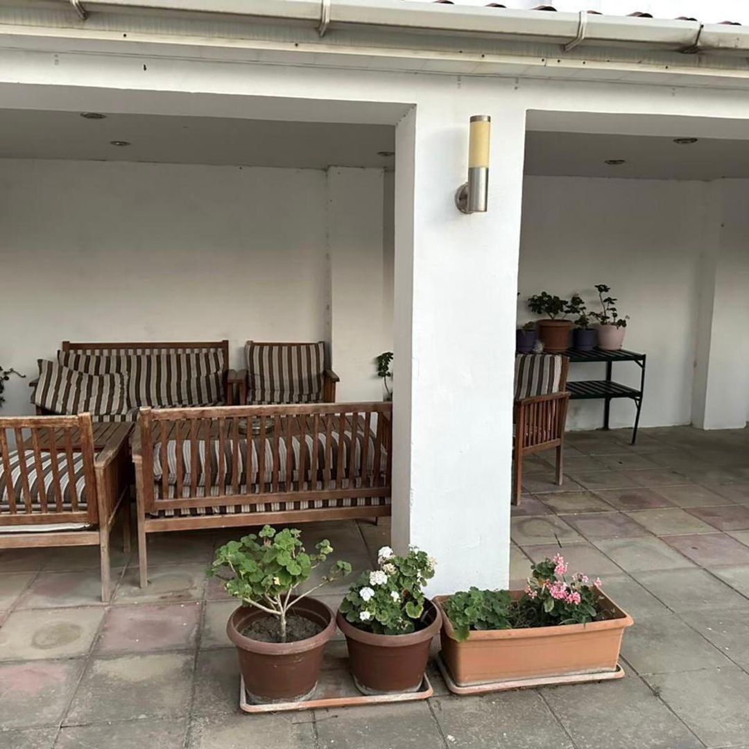 Satılır 12 otaqlı həyət evi/bağ evi 650 m² — Ev, villa, Bakı (4)
