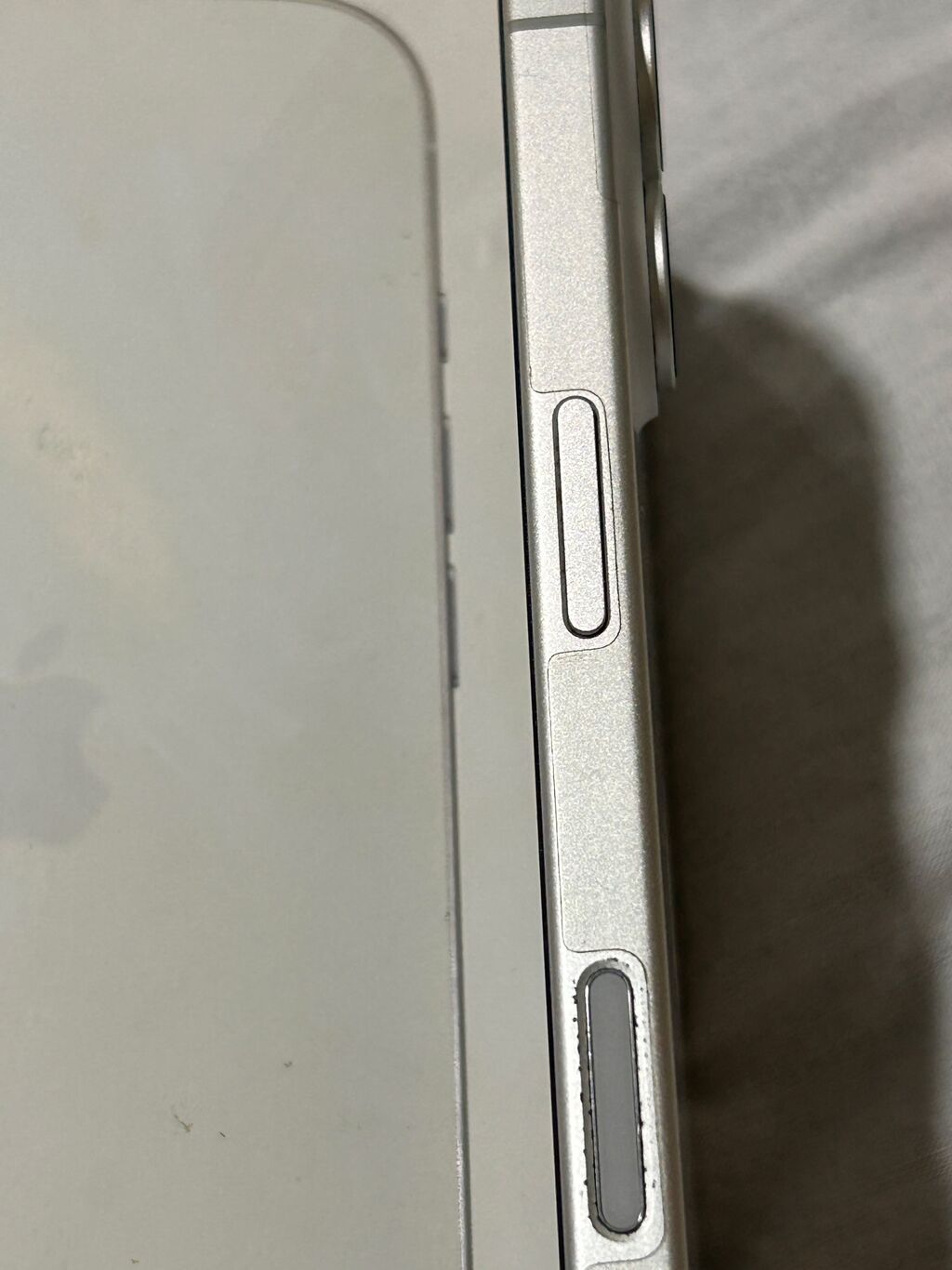 IPhone 16, 128 GB, White Titanium, Zəmanət, Simsiz şarj, Face ID — Apple iPhone, Digah (3)