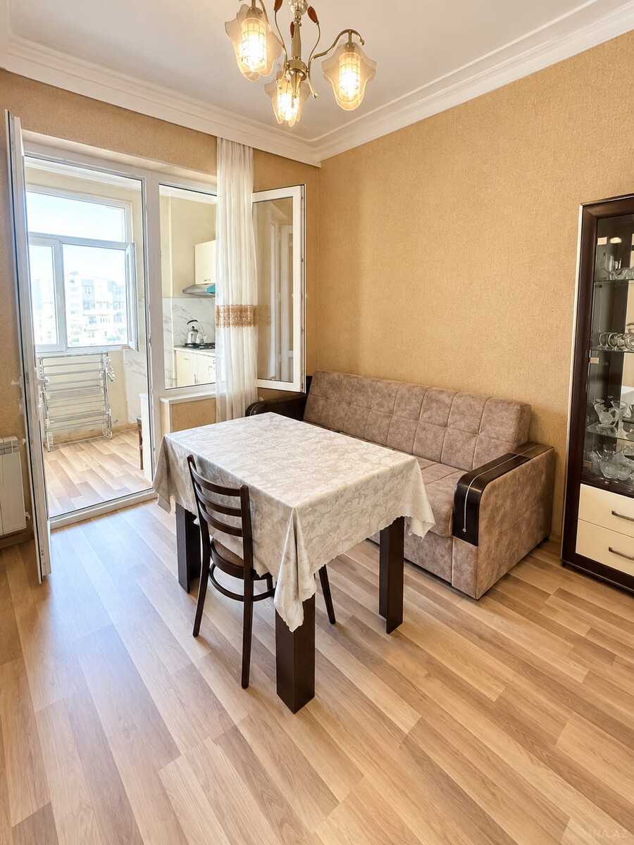 Satılır 2 otaqlı köhnə tikili 45 m² — Mənzil, Bakı (5)