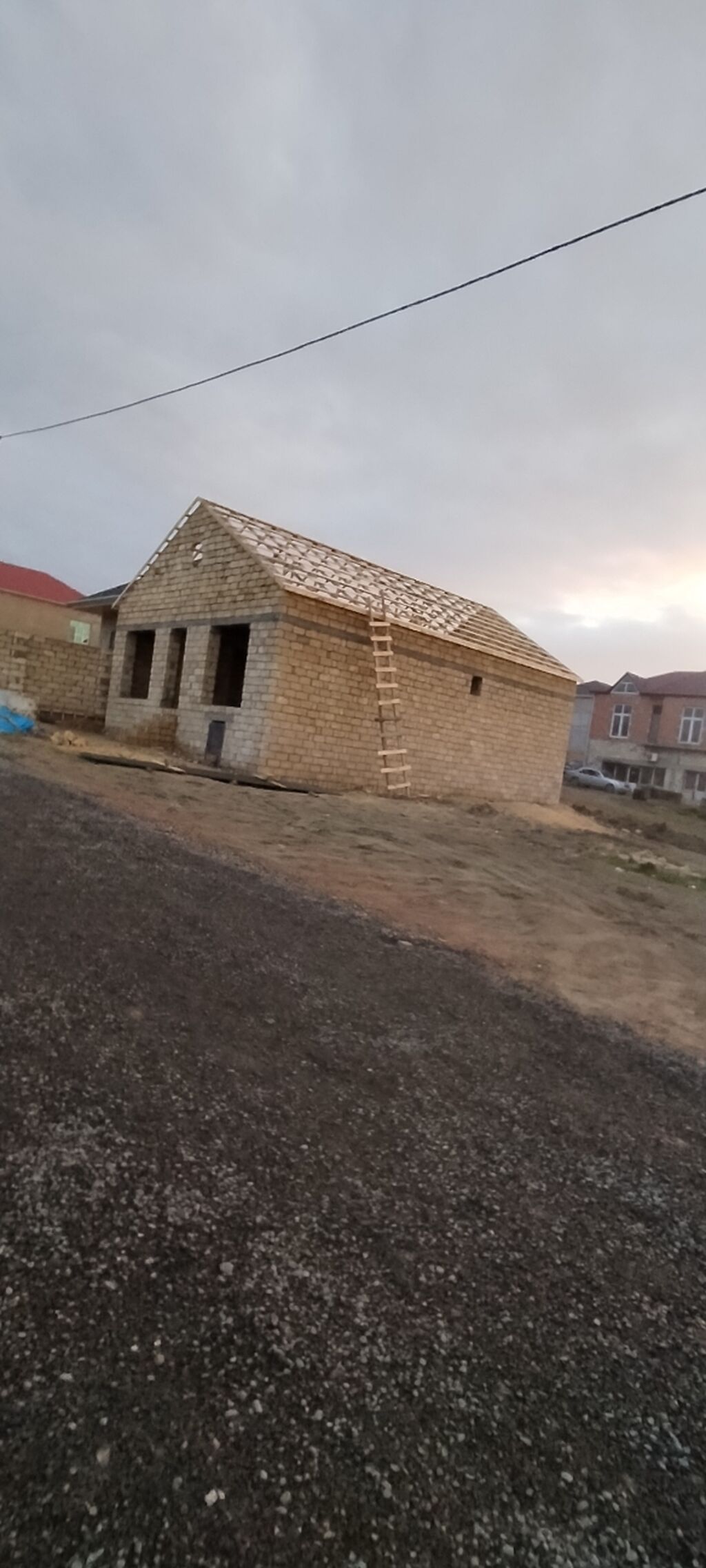 Peşəkar dam işləri xidməti - Metal və taxta konstruksiyalı damların — Dam və örtüklər, Bakı (9)