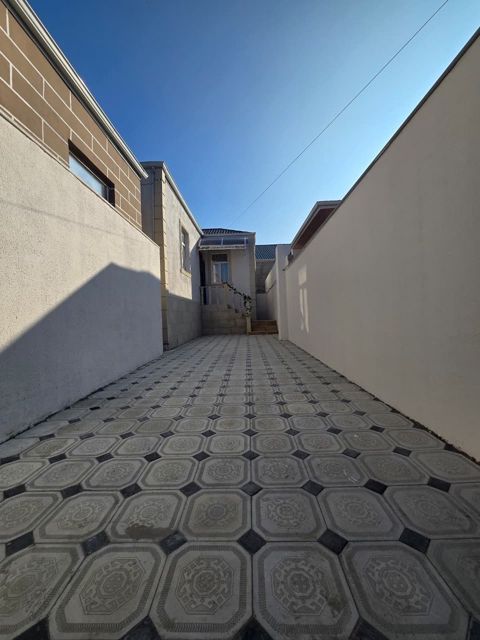 Satılır 3 otaqlı həyət evi/bağ evi 100 m² — Bakı