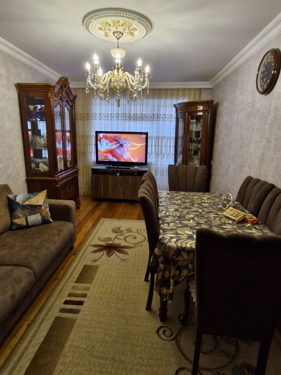Satılır 4 otaqlı köhnə tikili 80 m² — Mənzil, Bakı (6)
