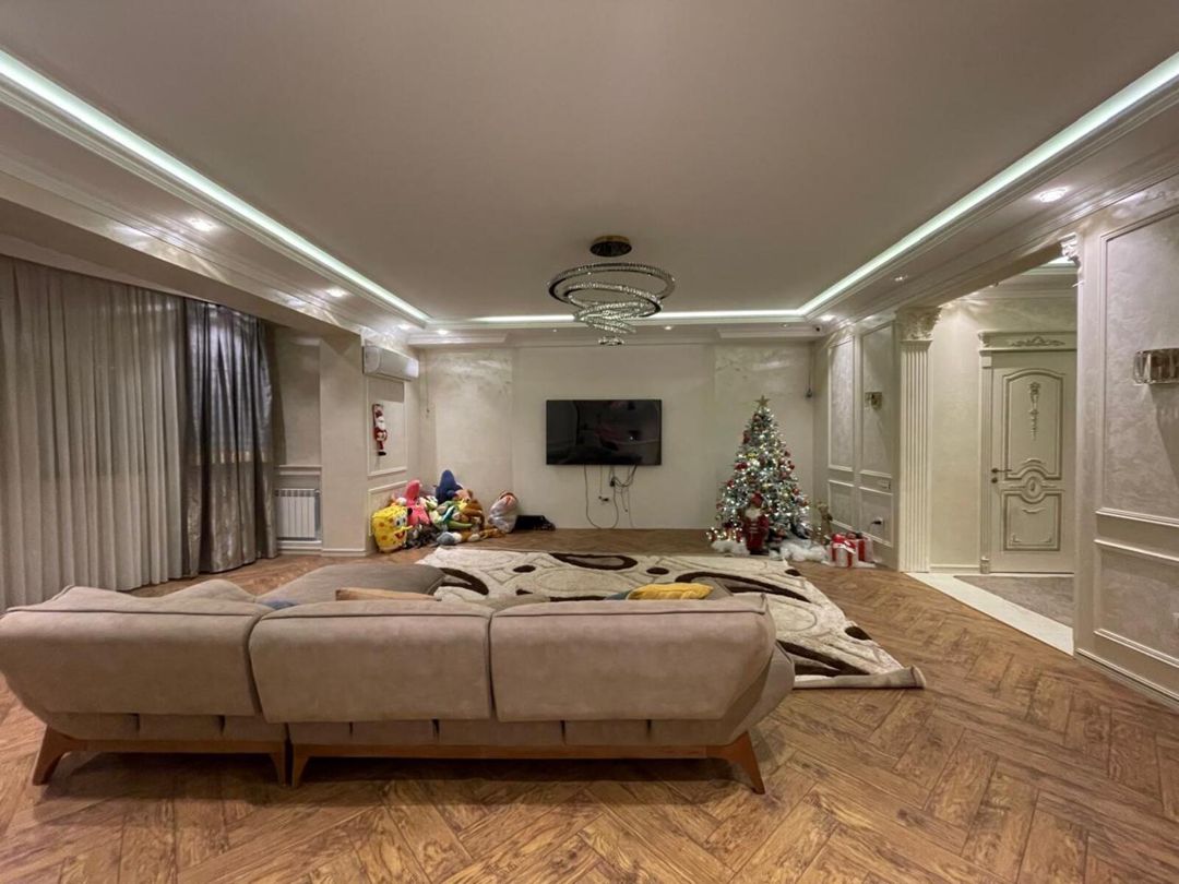 Satılır 5 otaqlı yeni tikili 301 m² — Mənzil, Bakı (4)