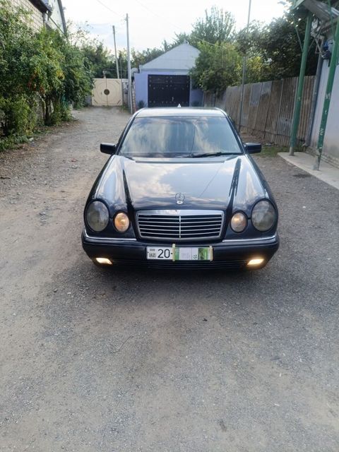 Mercedes E 220, 2.2 L, 1999 il, 556 021 km — Ağstafa
