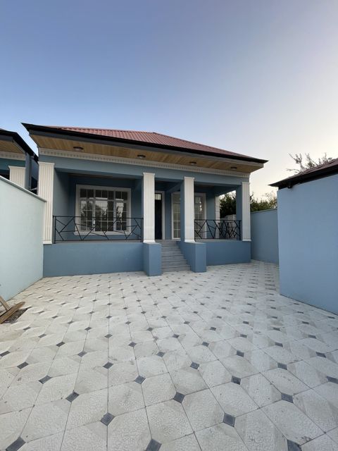 Satılır 3 otaqlı həyət evi/bağ evi 100 m² — Bakı