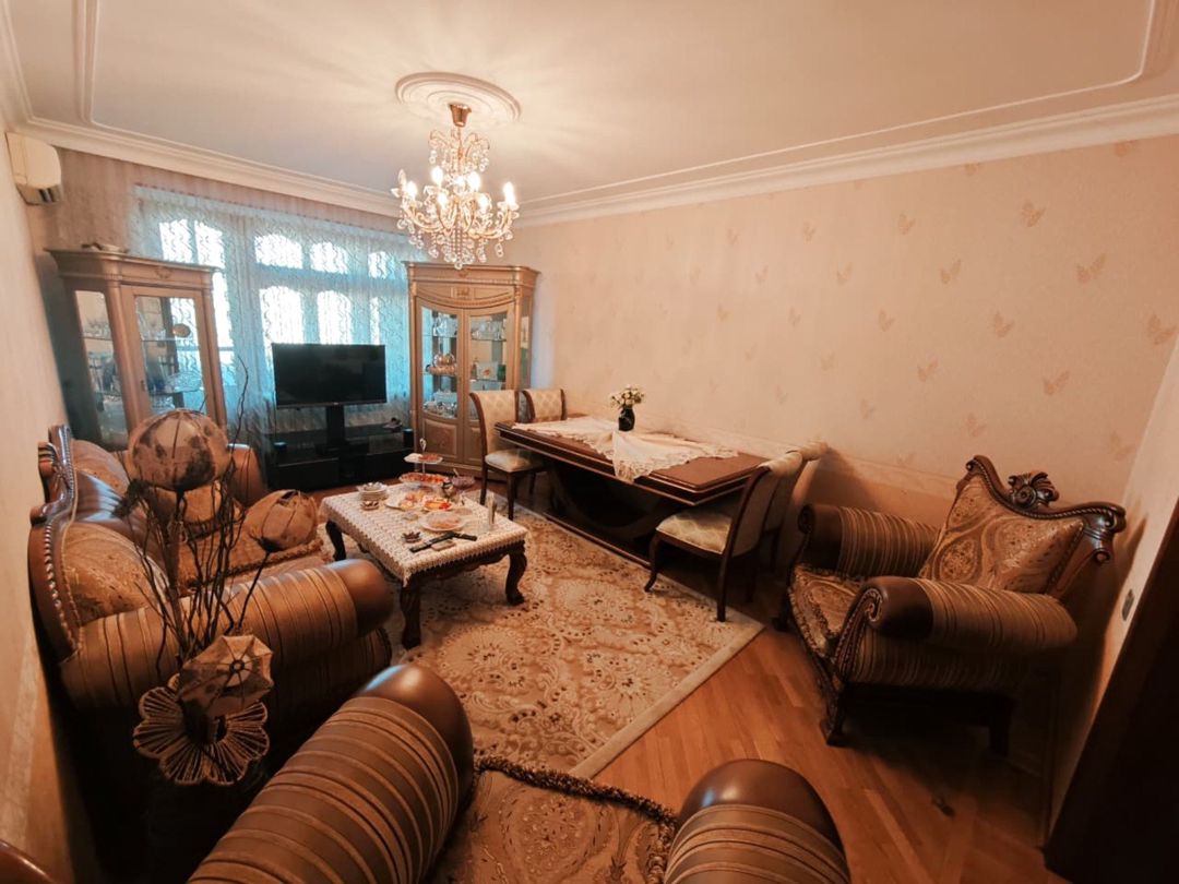 Satılır 3 otaqlı köhnə tikili 80 m² — Mənzil, Bakı
